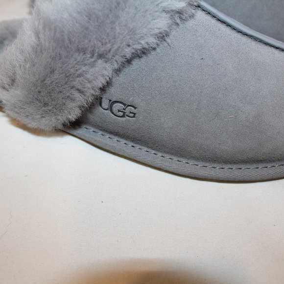 NIB UGG SCUFFETTE II WOMEN'S SUEDE SHEARLING LINED SLIP ON SLIPPERS GRAY - Picture 4 of 6